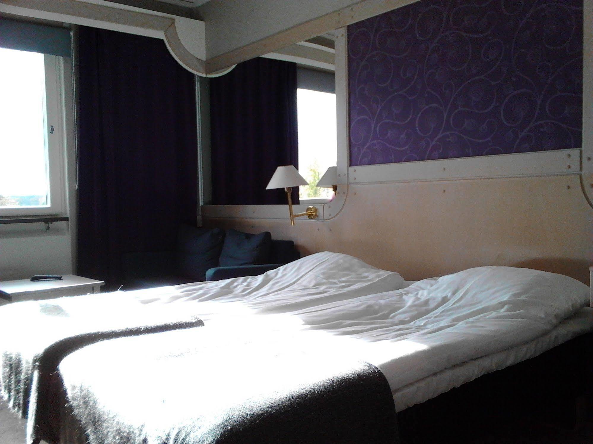 Hotell Valhall Каликс Екстериор снимка